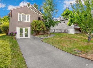 10711 28th Ave NE, Seattle, WA