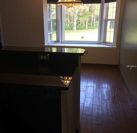 5th image of 3189 Rosemarie Dr