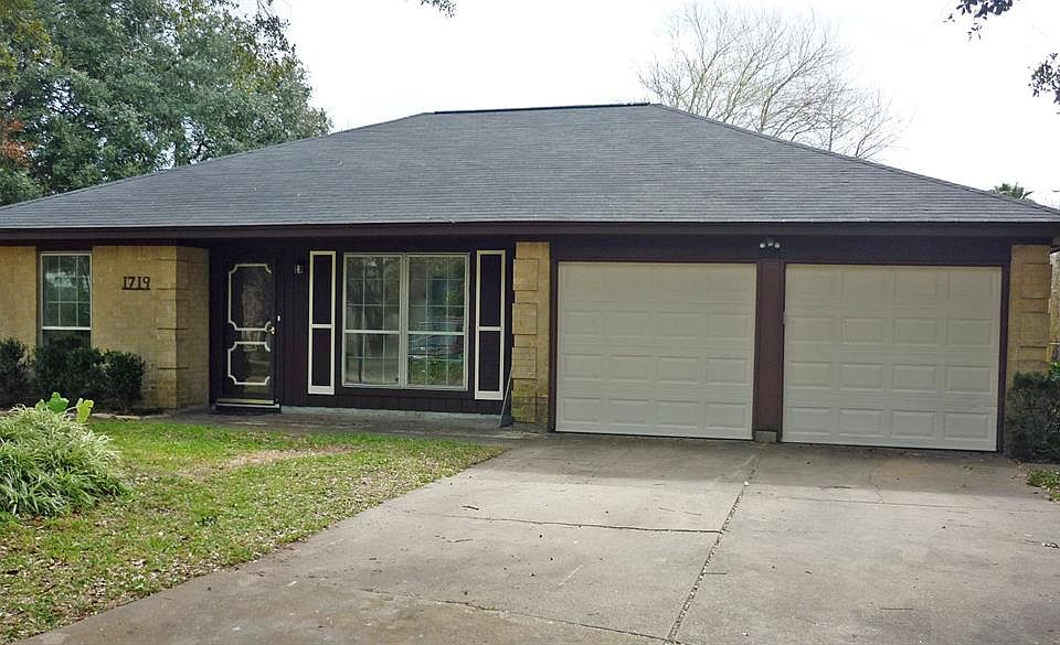 1st image of 1719 Redwood Cir