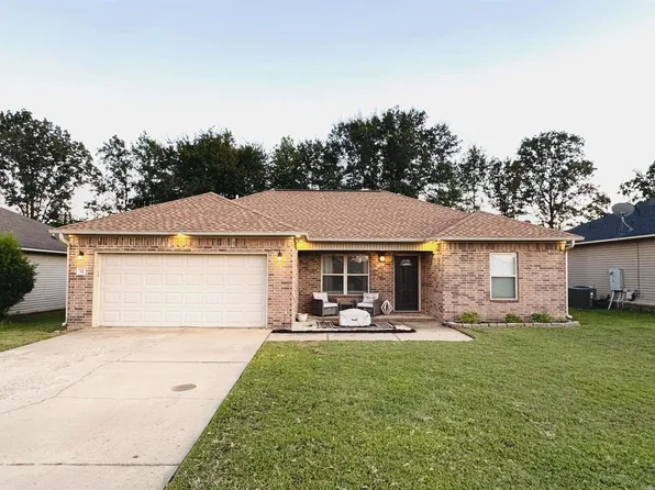 35 Green Apple Dr, Ward, AR 72176