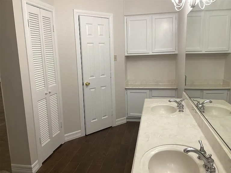 10218 Sagemark Dr — Photo 10