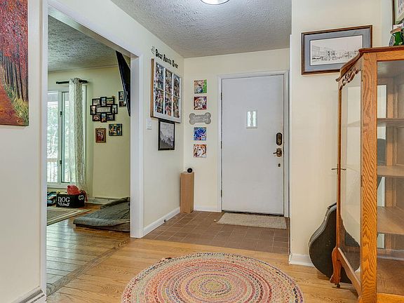 4th image of 341 Clark Rd