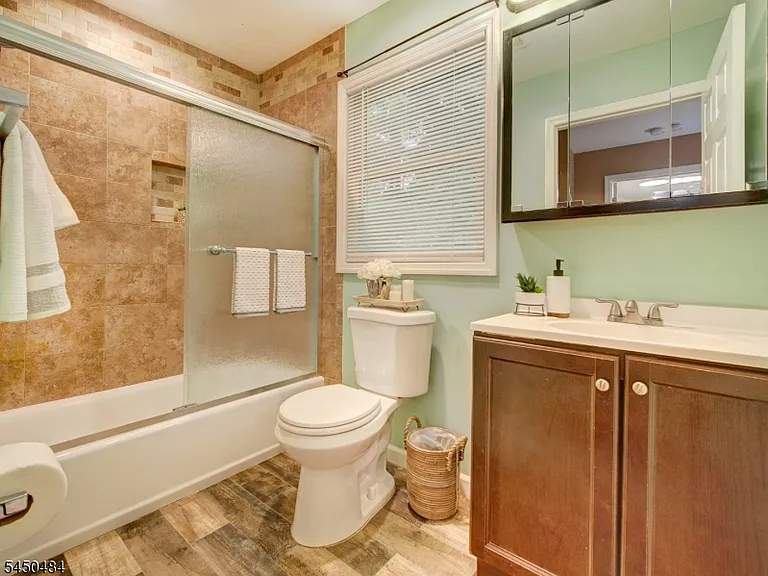 111 Boonton Ave — Photo 10