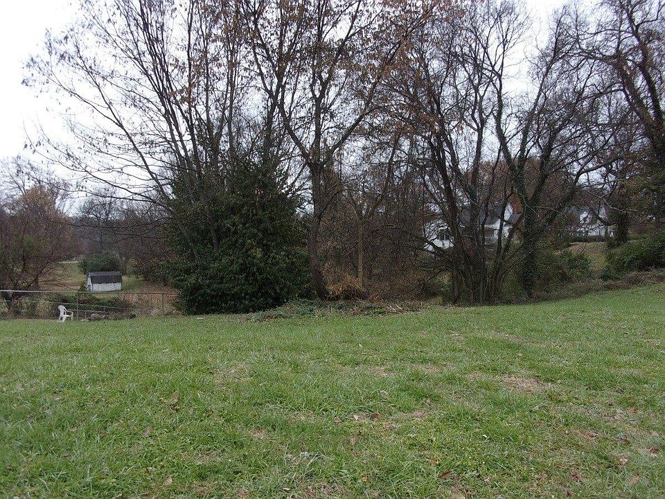 1st image of 16 Letcher Ave Lot 17