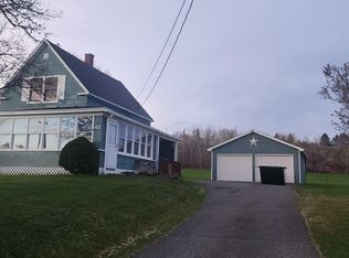 47 Riverside Ave, Fort Fairfield, ME 04742