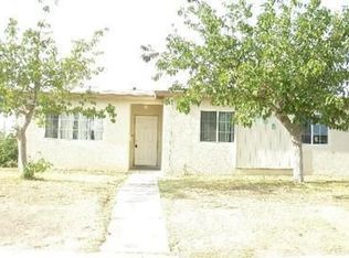 605 Smoketree Dr, El Centro, CA 92243