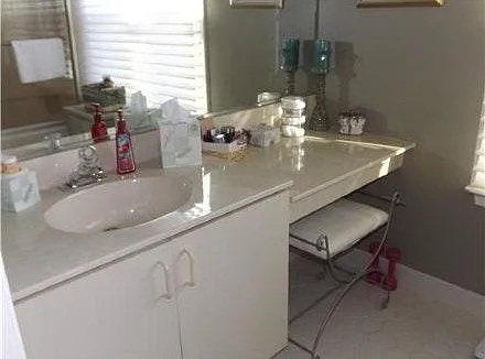 2nd Bathroom