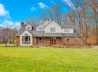 11460 Woodbridge Ln NW, Baltimore, OH 43105