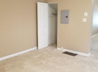 705 S 52nd St, Philadelphia, PA 19143