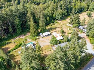 5036 Culverton Rd, Cowichan Valley, BC V9L6H4