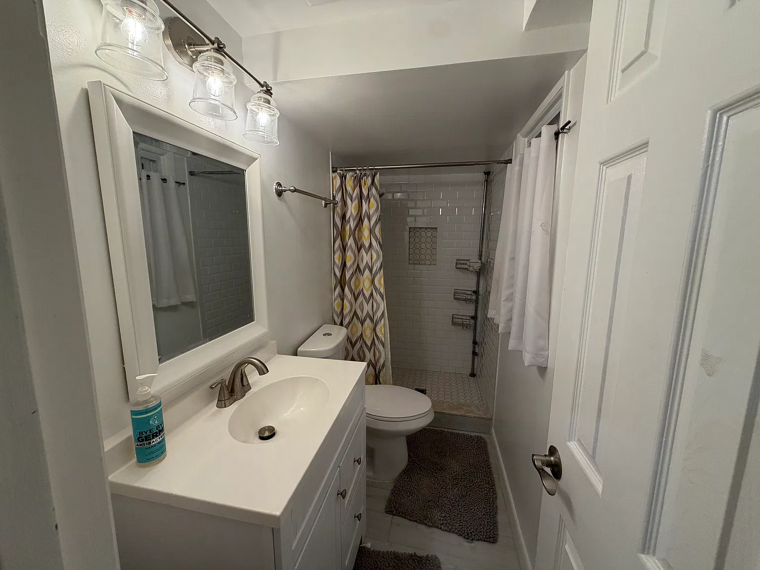 6601 Danford Dr — Photo 2