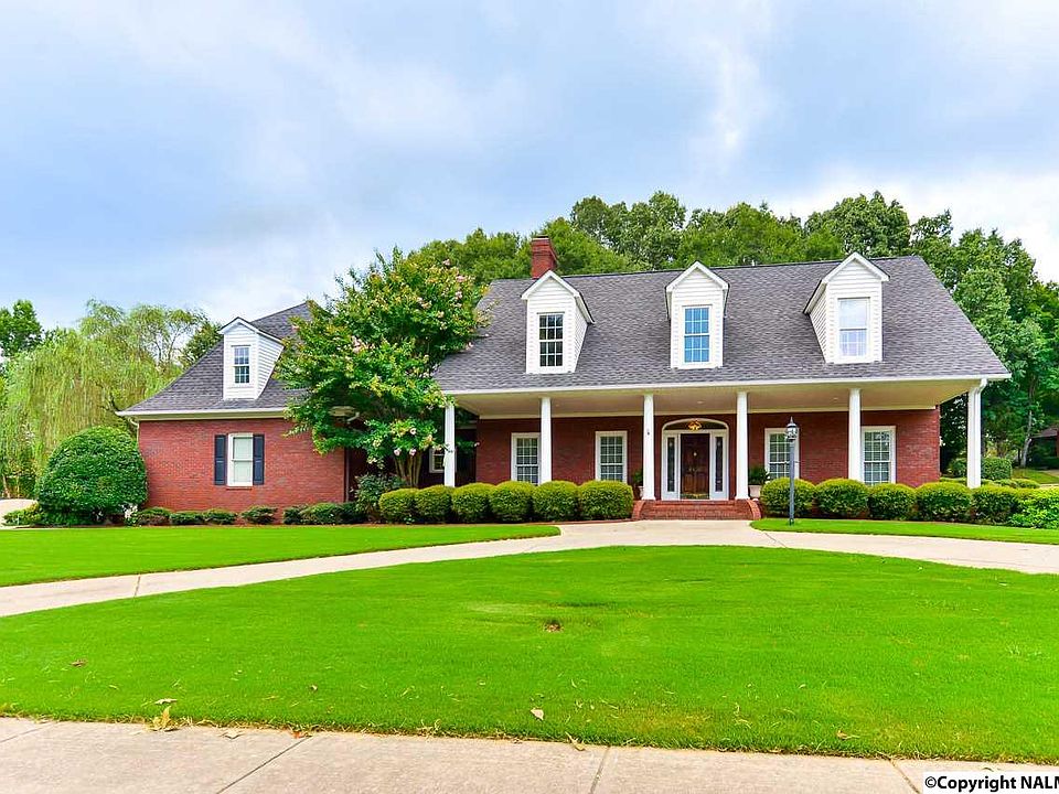1st image of 4826 Cove Creek Dr SE