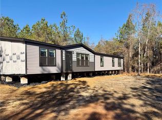 336 Ridge Rd, Seale, AL 36875