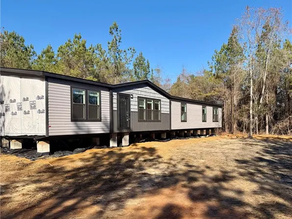 336 Ridge Rd, Seale, AL 36875