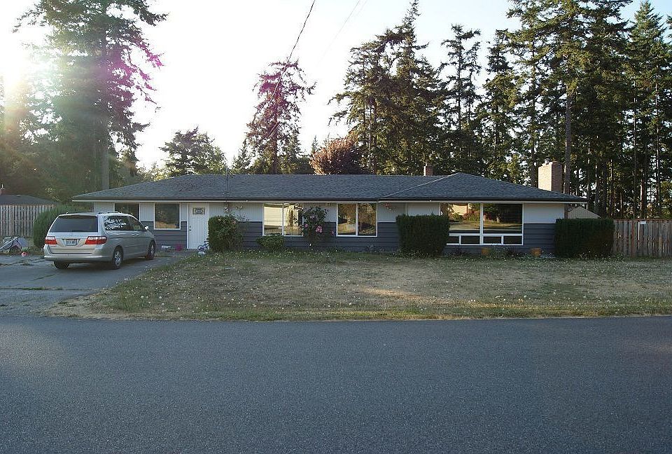 All new paint and gutters