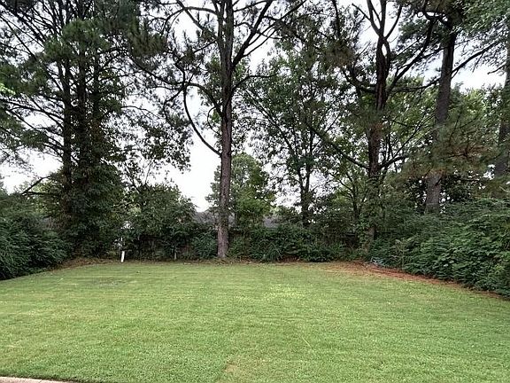 2nd image of 3084 Morningview Dr