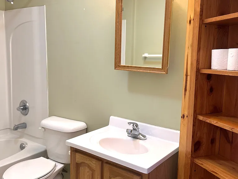 1001 S 1st St #3 — Photo 5