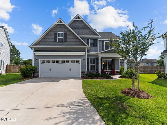 3rd image of 3114 Beechnut Court