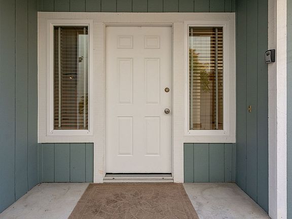2nd image of 2319 Morningside Cir