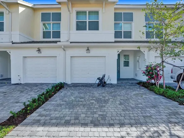 614 Parsons Way, Deerfield Beach, FL 33442