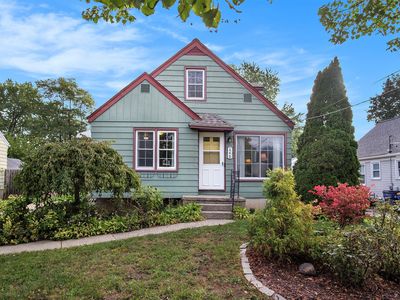 1228 Spring Ave NE, Grand Rapids, MI, 49505