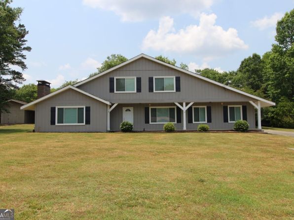 1572 Old Rockmart Rd SE