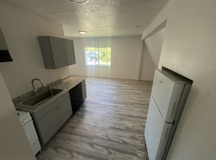 2324 21st Pl APT 4, Forest Grove, OR 97116