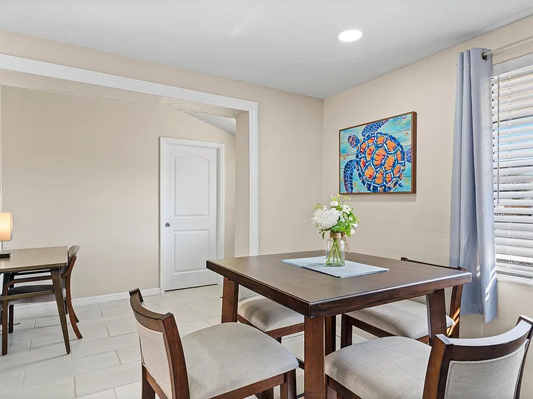 200 E Langsner St #1 — Photo 5