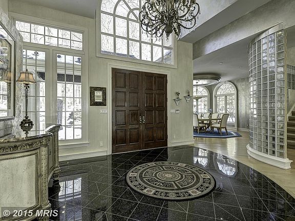 2nd image of 10035 Avenel Farm Dr