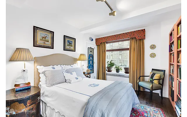 Sold by Douglas Elliman | media 6