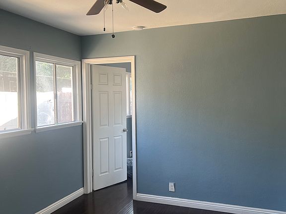 4th image of 4610 Fern Pl #4610
