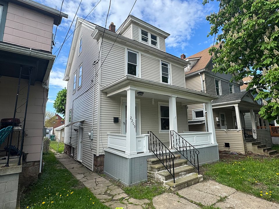 1st image of 2205 La Salle Ave