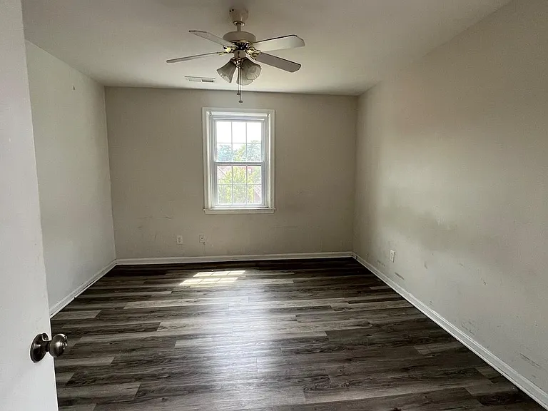 2109 Fort Davis St SE #301 — Photo 6