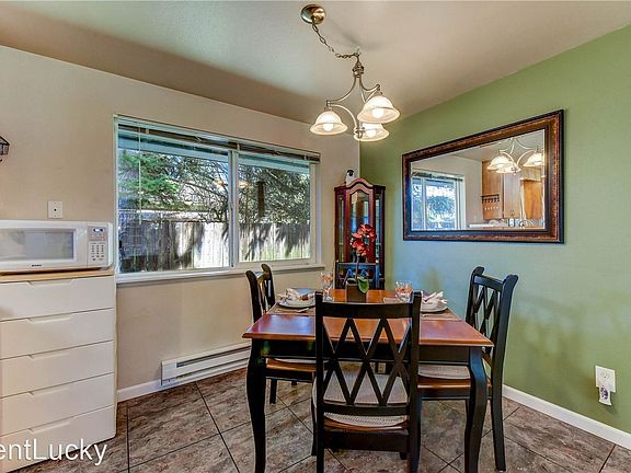 5th image of 10817 19th Ave SE #B
