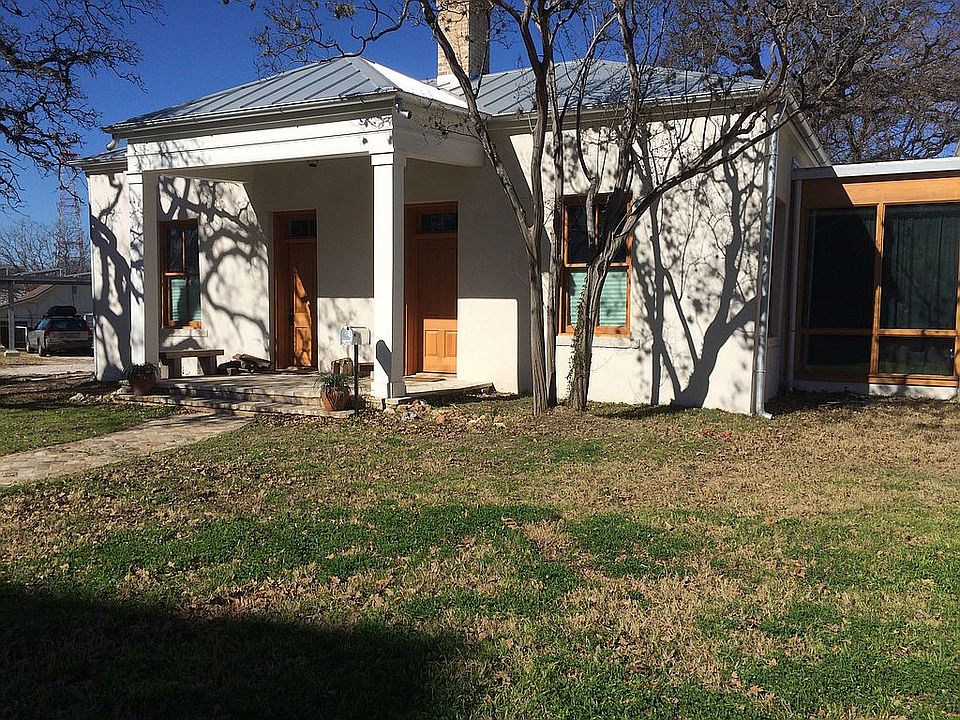 2nd image of 1300 W 9th 1/2 St