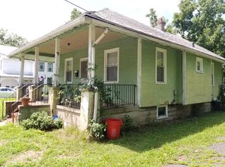 511 W 6th St, Palmyra, NJ 08065