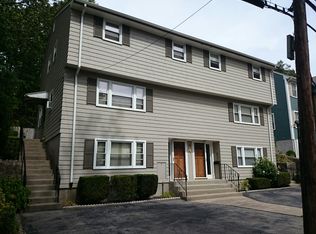 39 Brook Farm Rd, West Roxbury, MA 02132