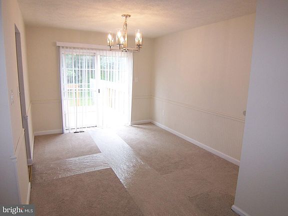 5th image of 117 Mahogany Dr