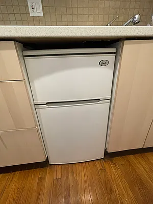 Rented by Corcoran | media 21