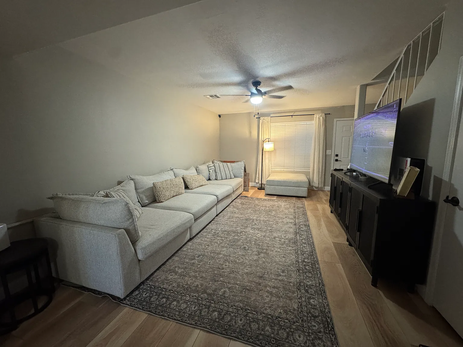 2 bed, 1152 sqft, $1,750 — Photo 4