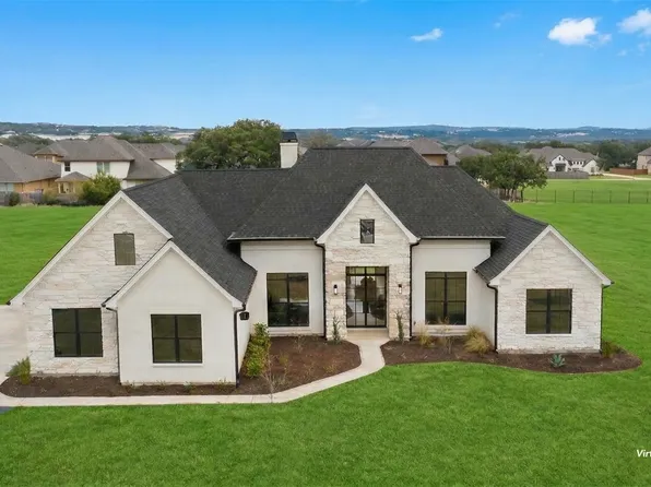 8144 Edgewood Ct, West Des Moines, IA 50266