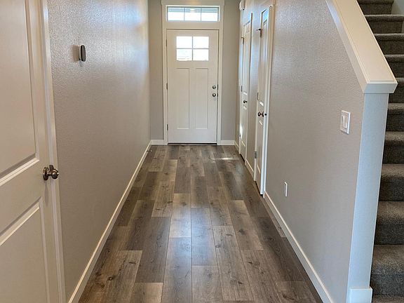 Entry way