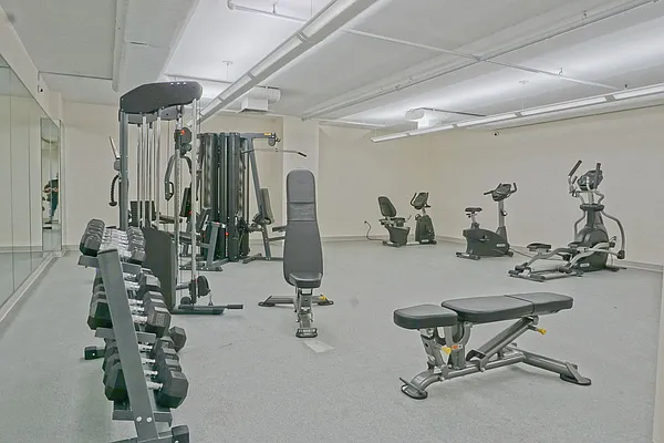 Rented by Compass | media 16