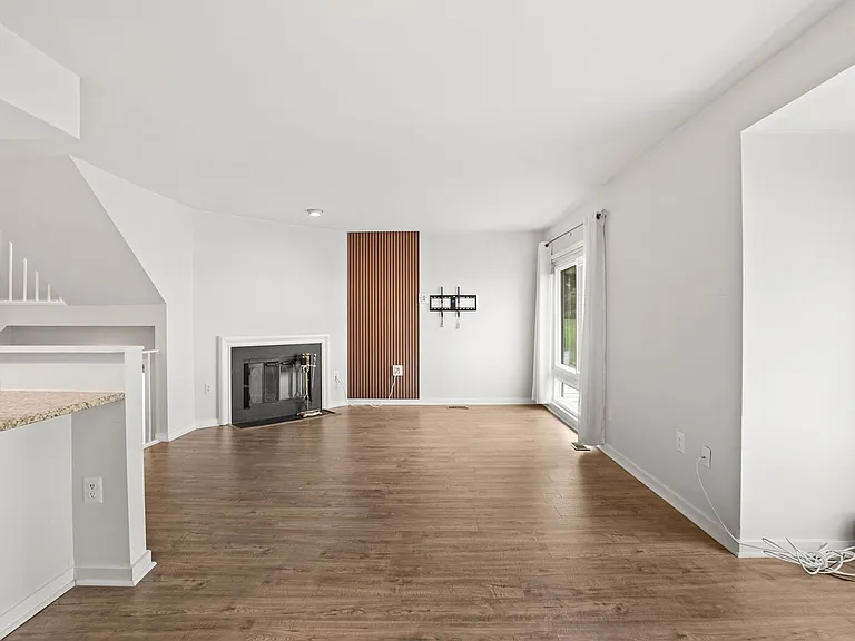 18616 Pier Point Pl — Photo 5