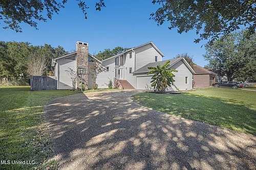 4409 Shadow Wood Cir Photo 1
