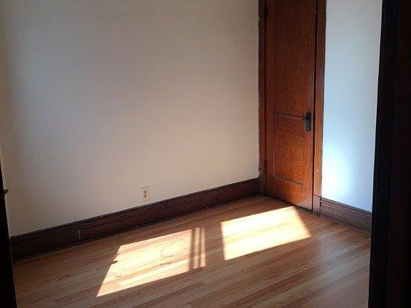 4th image of 5108 N Ashland Ave #2