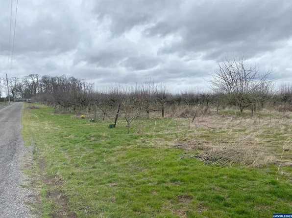 Howell Prairie Rd NE, Silverton, OR 97381