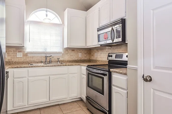 14002 Whitehurst Cir SW — Photo 9