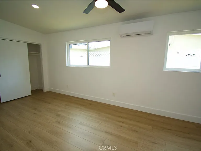820 Iris Ave — Photo 7