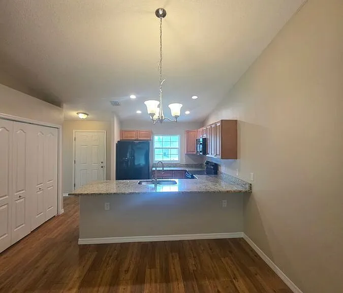 9096 N Peachtree Way — Photo 12